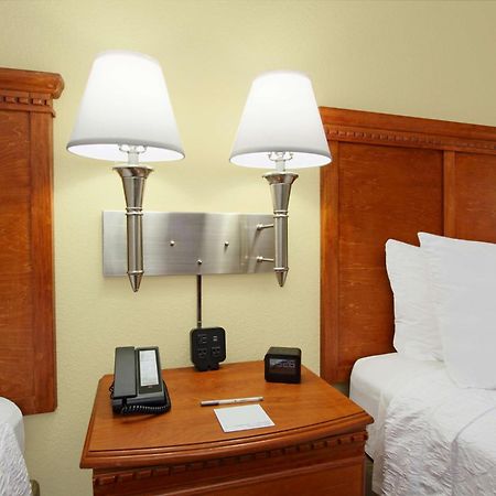 Hampton Inn Ashtabula Austinburg Exterior foto