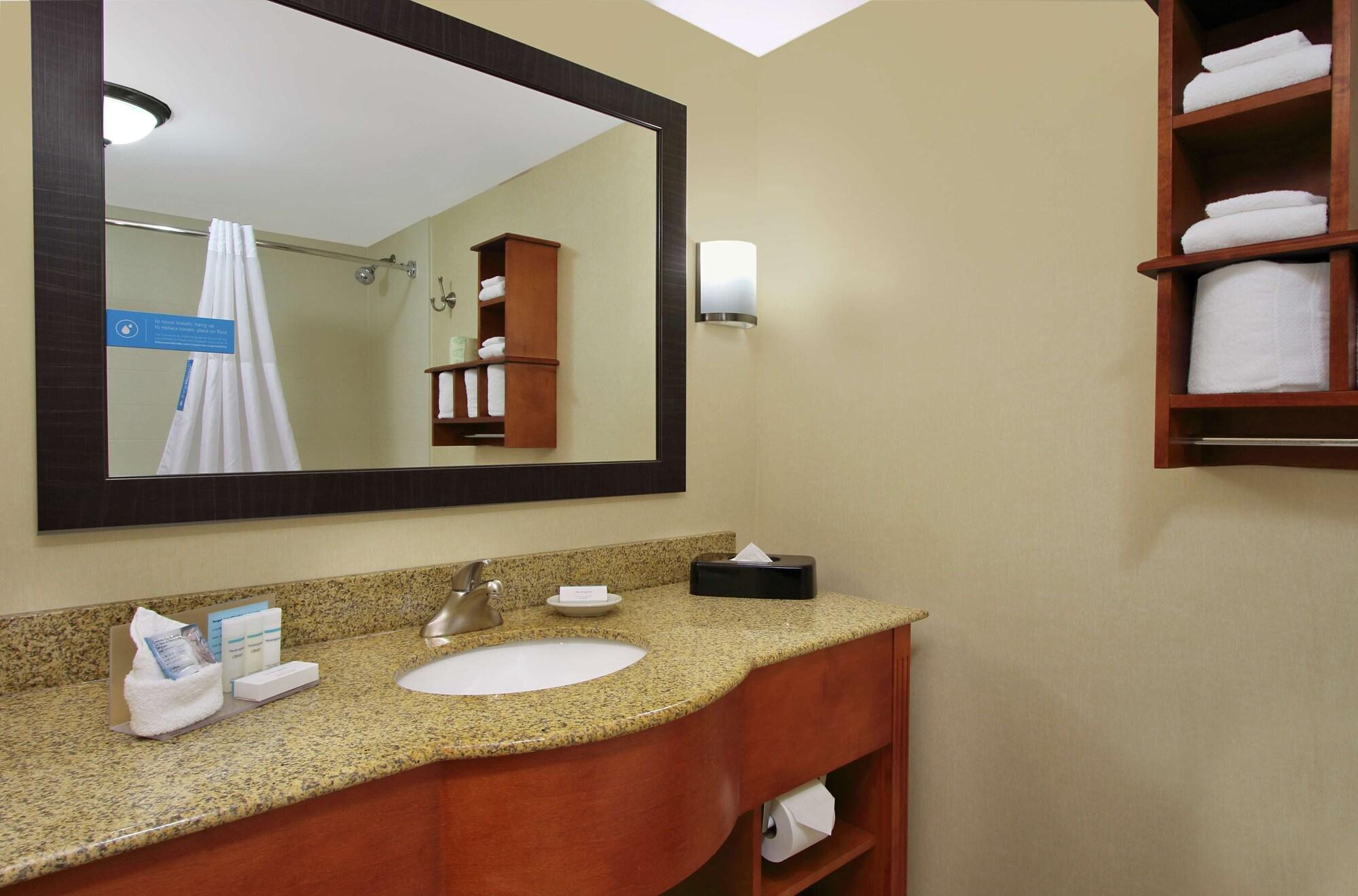 Hampton Inn Ashtabula Austinburg Exterior foto
